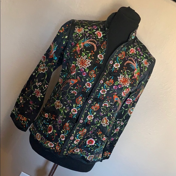 Delicate Chinese jacket - Picture 6 of 11